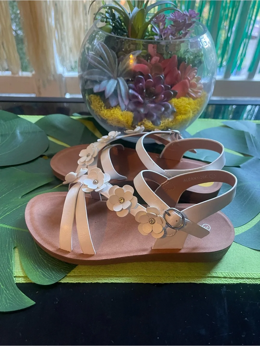 Girls White Floral Strap Sandals with Flower Accents